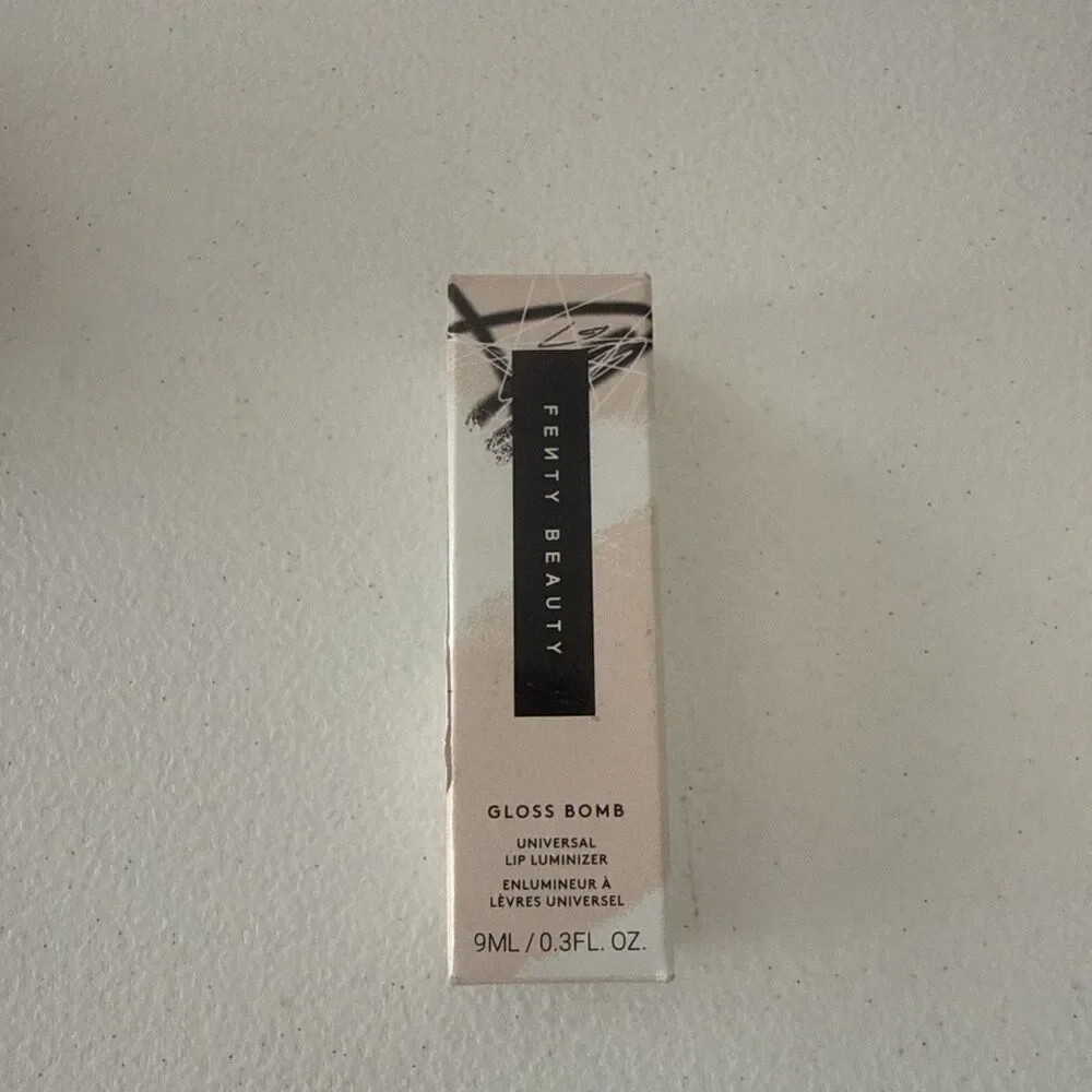 FENTY BEAUTY Women's Gloss Bomb Universal Lip Luminizer Fenty Glow Heat 0.3 oz